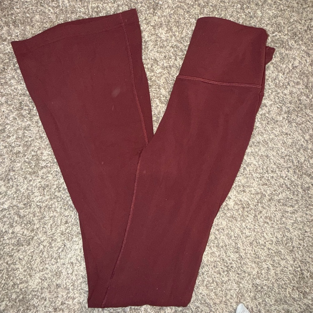 Lululemon Athletica Maroon Leggings/Pants